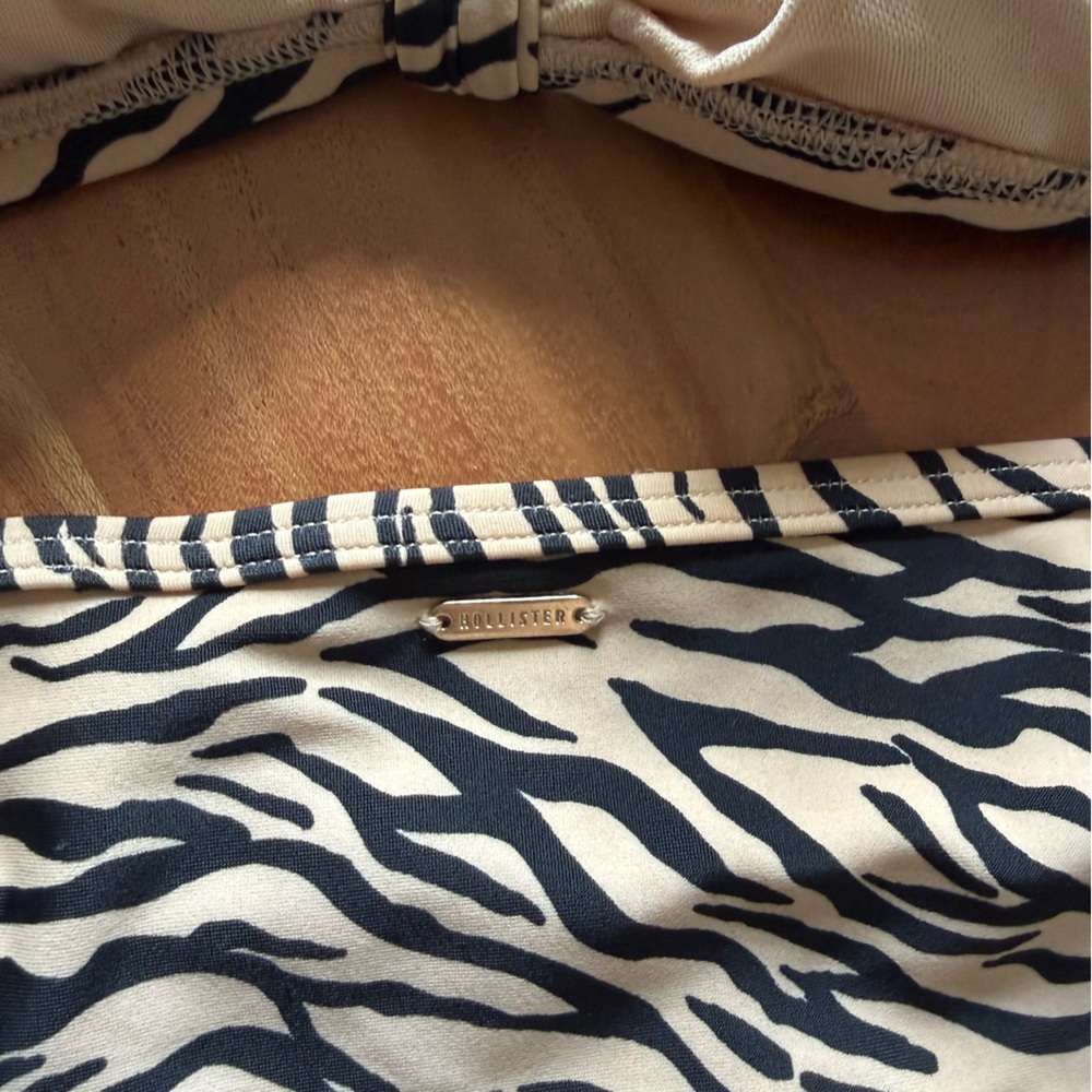 Hollister Black and Cream Zebra Bikini - Picture 5 of 7